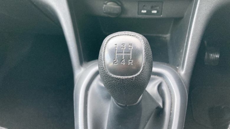 Hyundai i10 1.0 S 5dr Petrol Hatchback